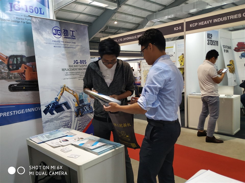 JINGGONG hydraulic machine manufacturer Attends The Construction & Mings Fair in YCC Yangon Yanmar 2018