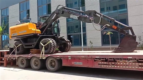 13 ton excavator