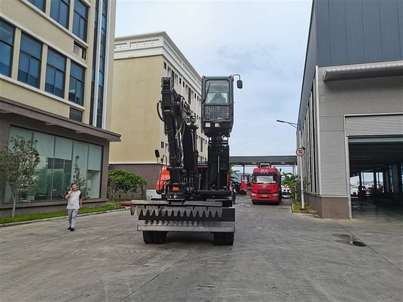 tyre excavator