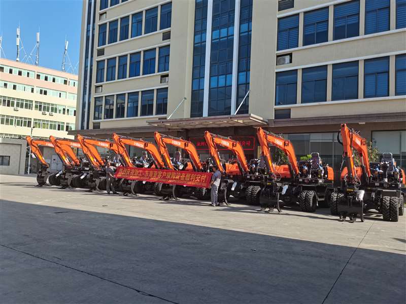 Bucket wheel excavators